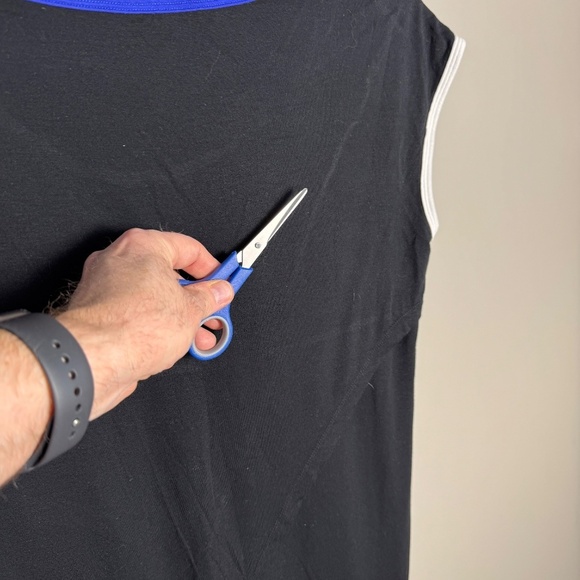 LNBF Terrera Women's Sleeveless Slit Back Bamboo Blouse Purple/White Size Medium - Picture 6 of 13